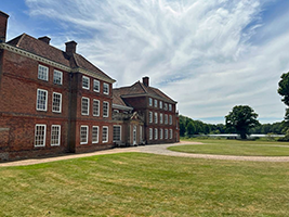 Lullingstone castle frontage