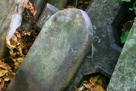 A.M. and E.M. Footstone