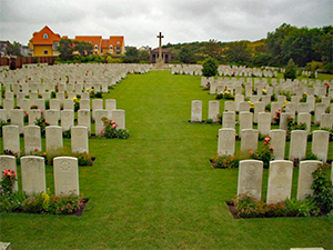 Les Baraques Military Cemetery, Sangatte